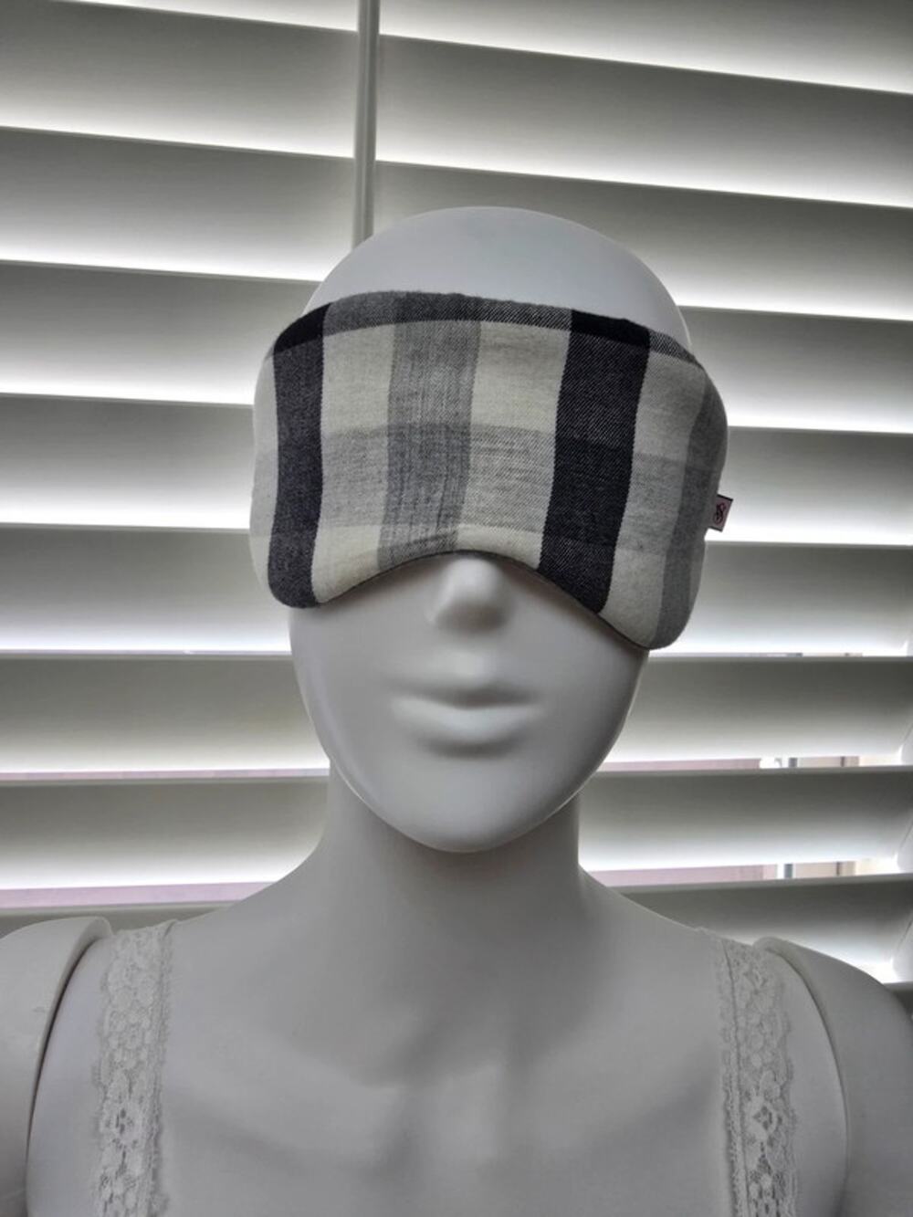 Victoria's Secret Gray Plaid Restful Sleep Blackout Eye Masks OSFM